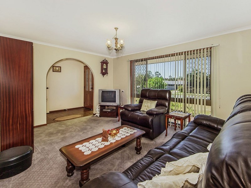 Sinnamon Park QLD 4073