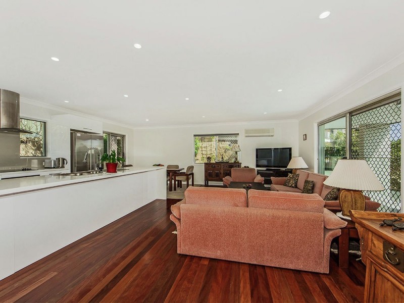 Jindalee QLD 4074