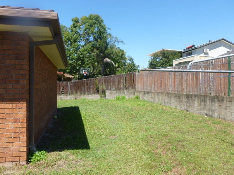 32 PALLERT STREET, Middle Park QLD 4074