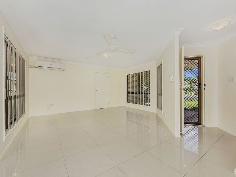 Sinnamon Park QLD 4073