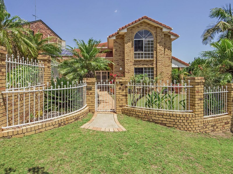 Mount Ommaney QLD 4074