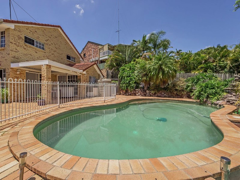 Mount Ommaney QLD 4074