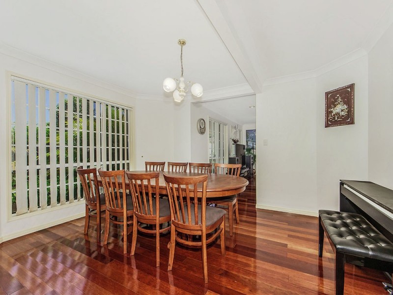 Mount Ommaney QLD 4074