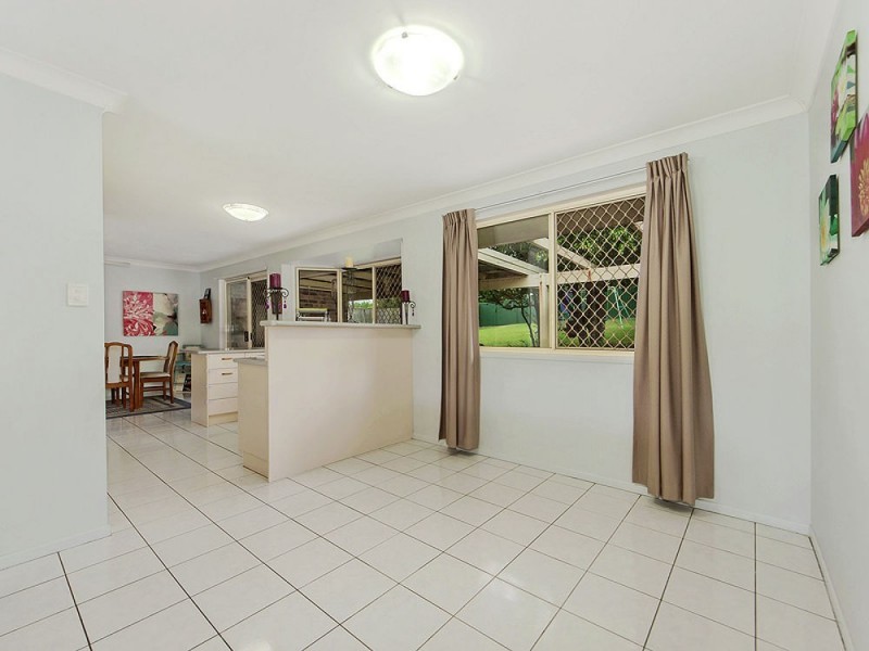 Sinnamon Park QLD 4073