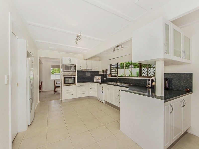 .24 Maribor Street, Westlake QLD 4074