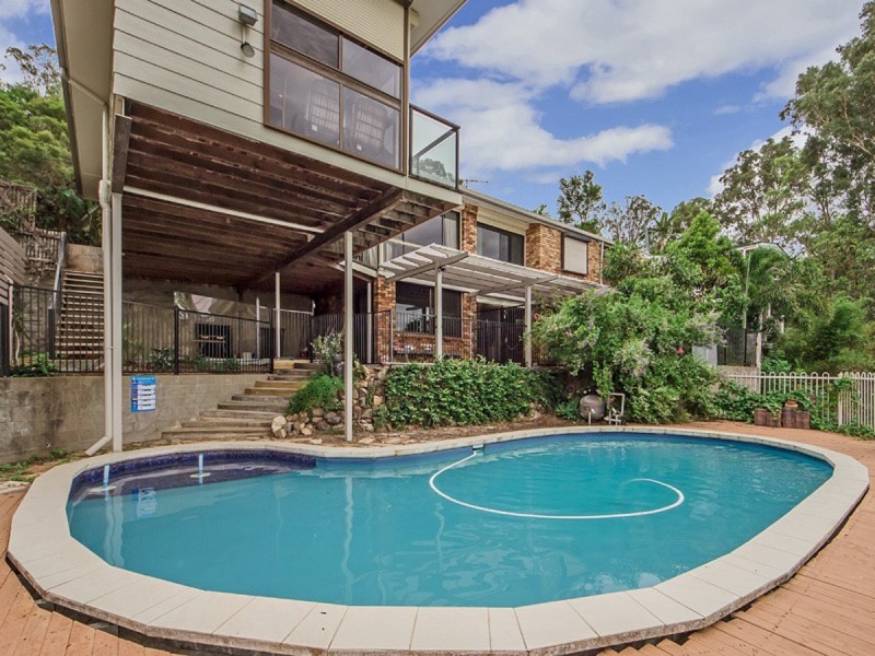 155 Mt Ommaney Drive, Jindalee QLD 4074