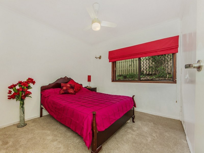 155 Mt Ommaney Drive, Jindalee QLD 4074