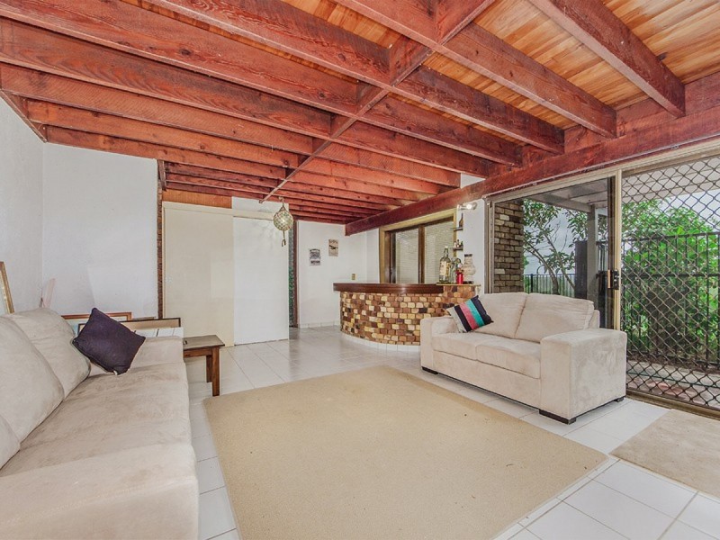 155 Mt Ommaney Drive, Jindalee QLD 4074