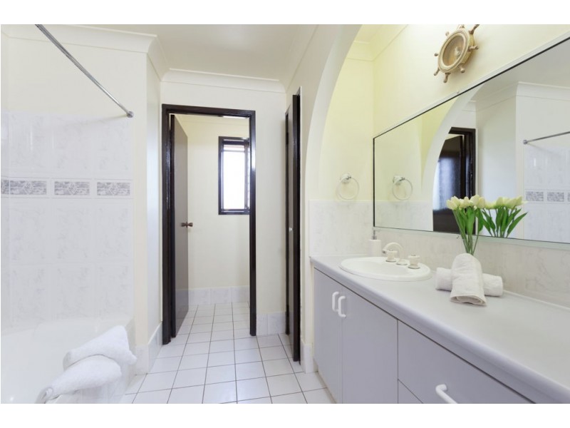 12 ATHOS STREET, Riverhills QLD 4074