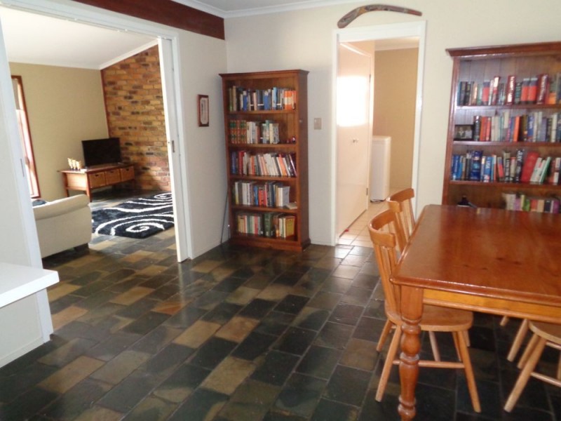 Sinnamon Park QLD 4073