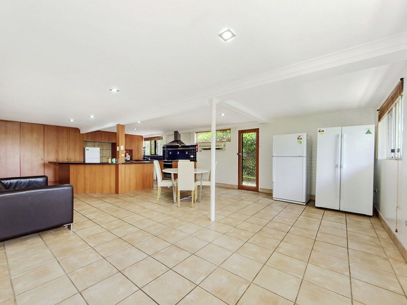 Jindalee QLD 4074