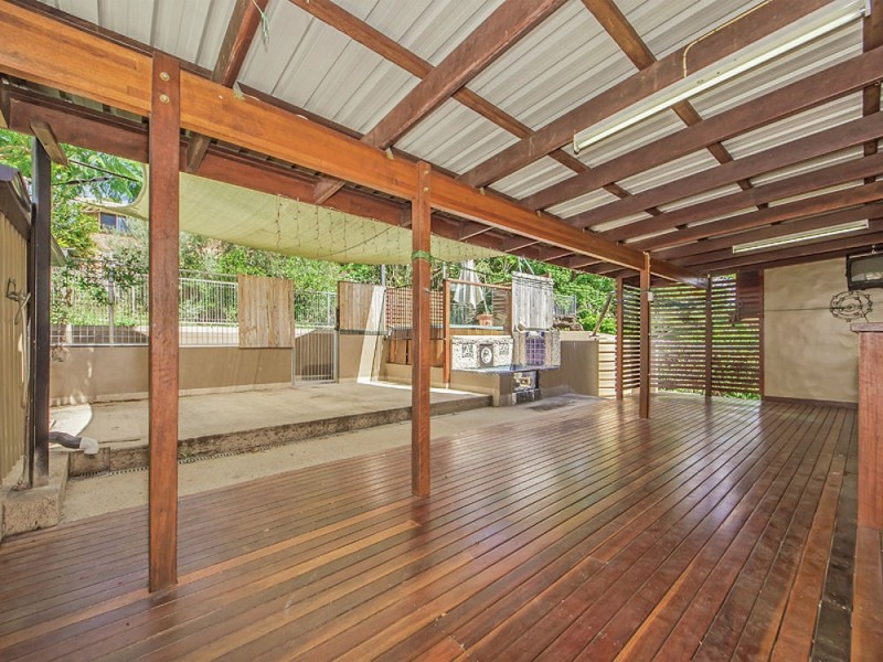 Jindalee QLD 4074