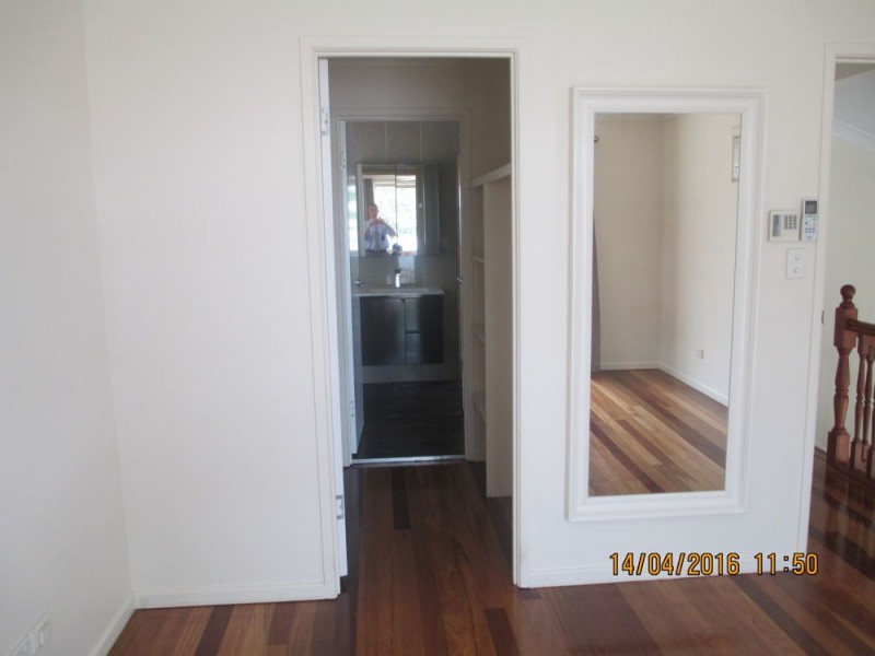 Sinnamon Park QLD 4073