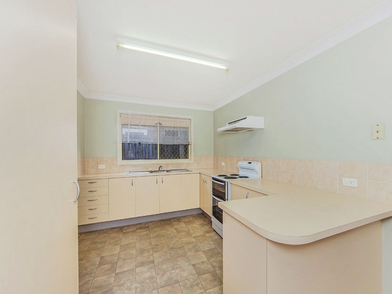 64 Glen Ross Rd, Sinnamon Park QLD 4073