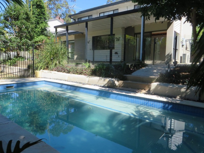 Jindalee QLD 4074