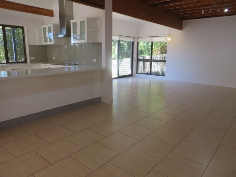 Jindalee QLD 4074