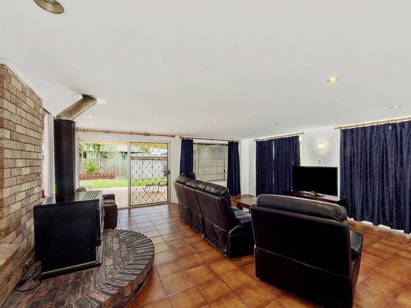 Jamboree Heights QLD 4074