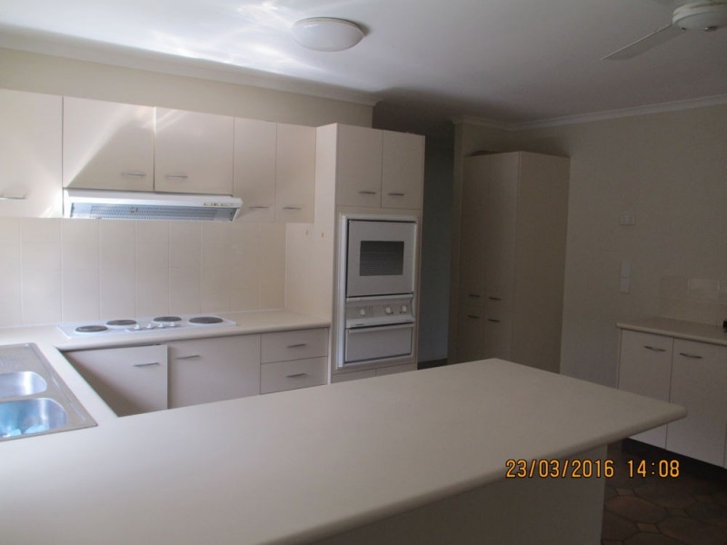 Sinnamon Park QLD 4073