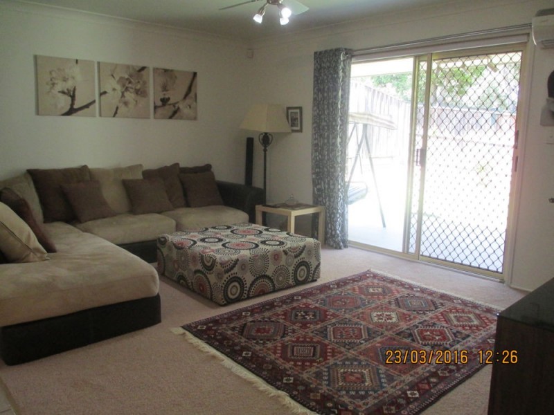 6 HOUNSLOW WAY, Seventeen Mile Rocks QLD 4073