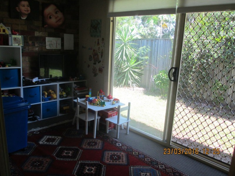 6 HOUNSLOW WAY, Seventeen Mile Rocks QLD 4073