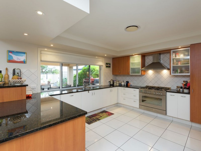 Sinnamon Park QLD 4073