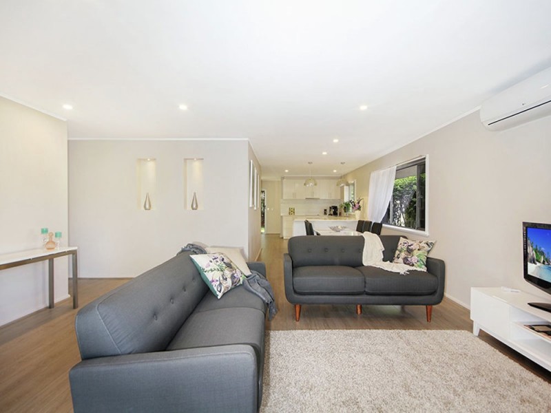 Jindalee QLD 4074