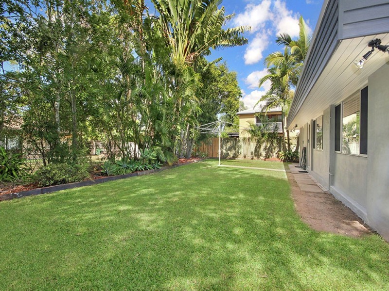 Jindalee QLD 4074