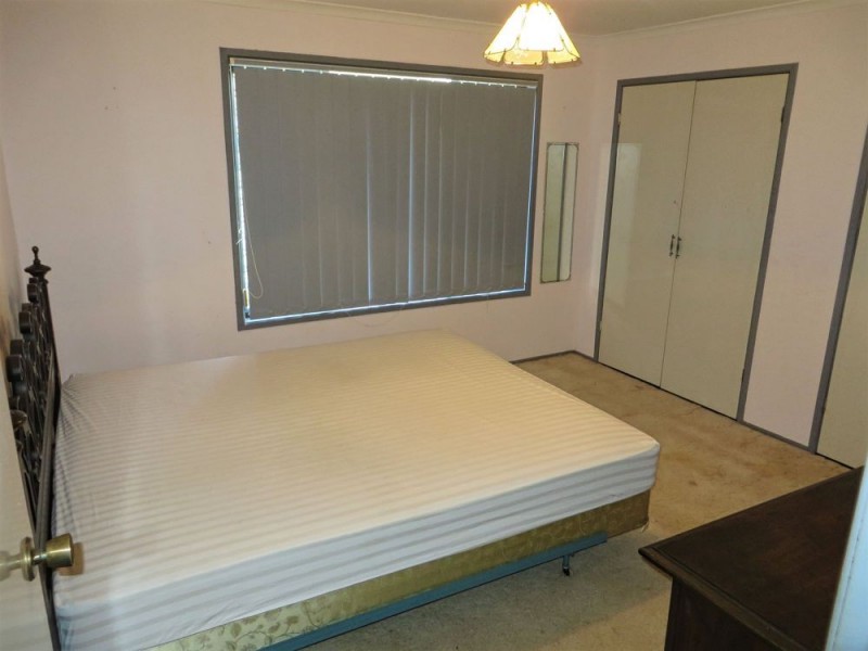 19 Zeil Street, Riverhills QLD 4074