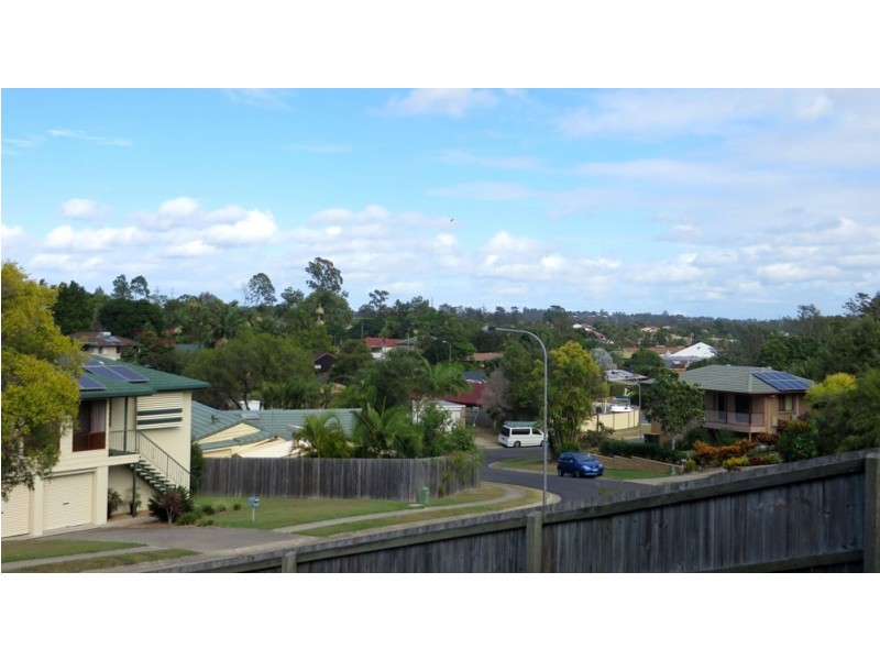 19 Zeil Street, Riverhills QLD 4074