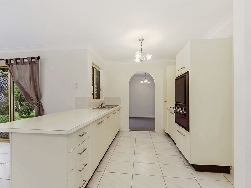 Sinnamon Park QLD 4073