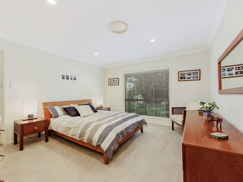 Mount Ommaney QLD 4074