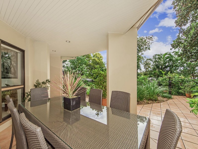 Mount Ommaney QLD 4074