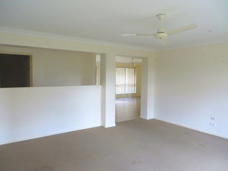 Sumner QLD 4074