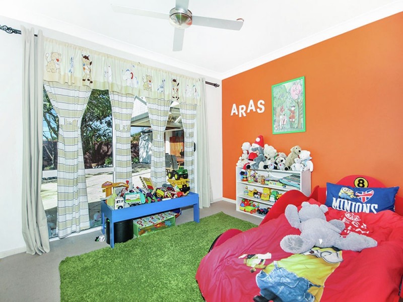 Sinnamon Park QLD 4073