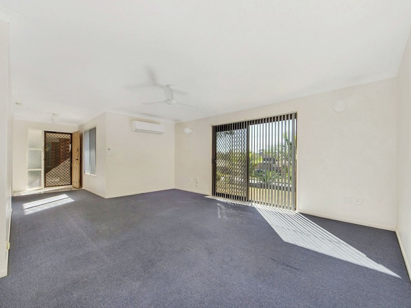 27 Reerden Street, Collingwood Park QLD 4301