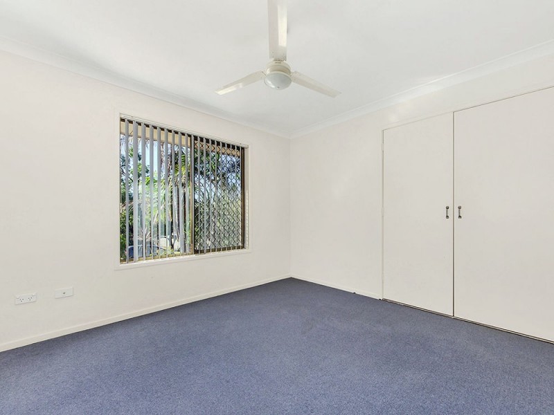 27 Reerden Street, Collingwood Park QLD 4301