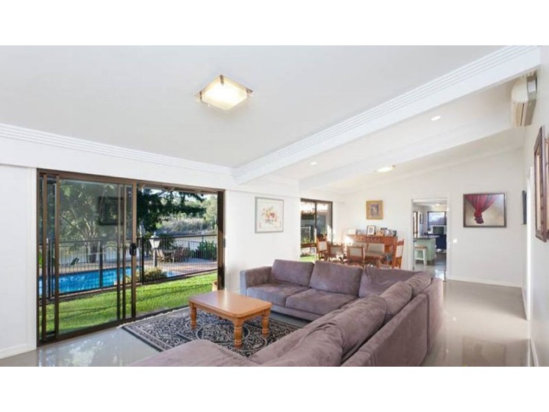 Jindalee QLD 4074