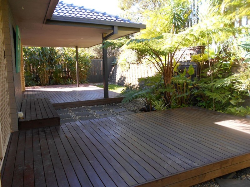 Seventeen Mile Rocks QLD 4073