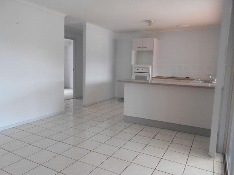 3 CHEVIOT PLACE, Sinnamon Park QLD 4073