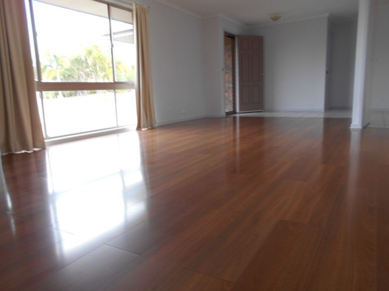 3 CHEVIOT PLACE, Sinnamon Park QLD 4073