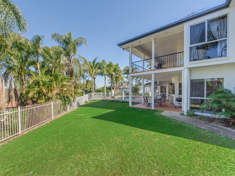 Mount Ommaney QLD 4074