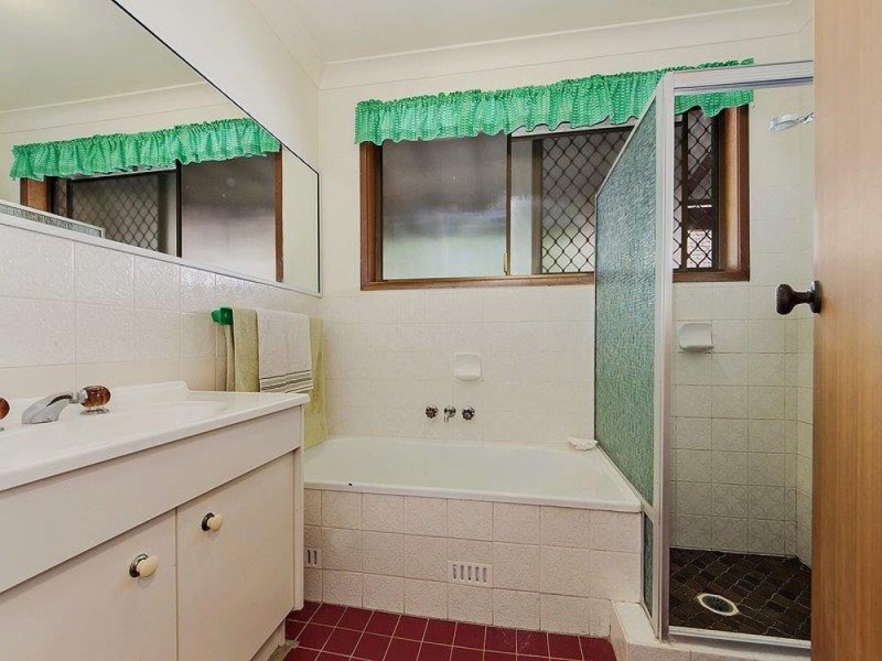 Jamboree Heights QLD 4074