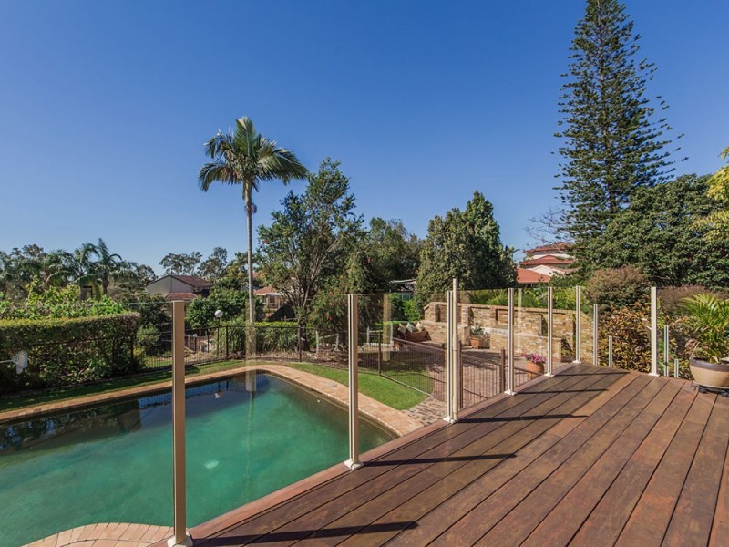 Mount Ommaney QLD 4074