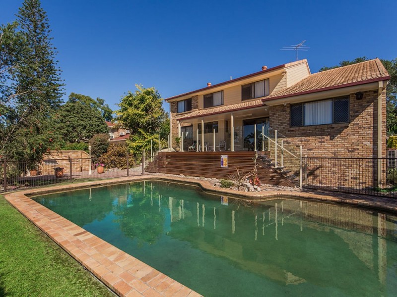 Mount Ommaney QLD 4074