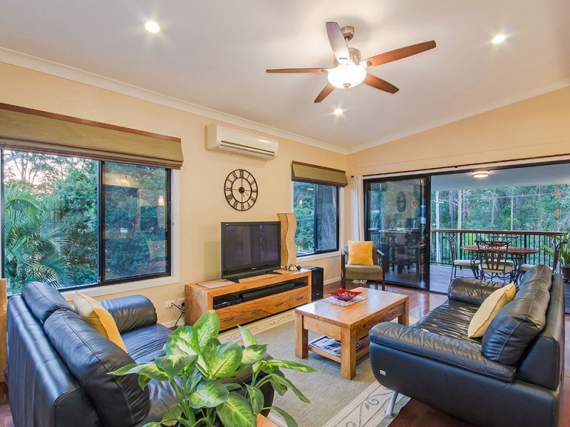 Chapel Hill QLD 4069
