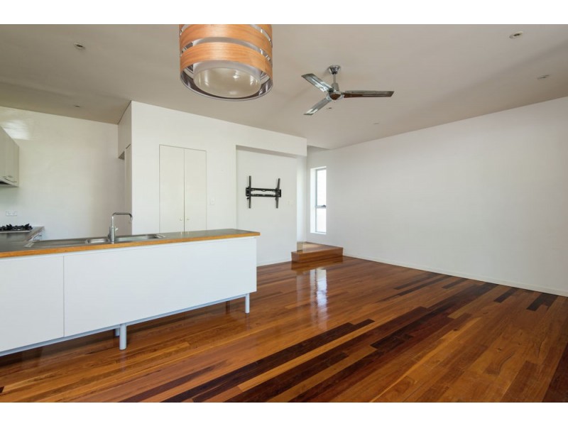 2/87 Sherwood Road, Toowong QLD 4066