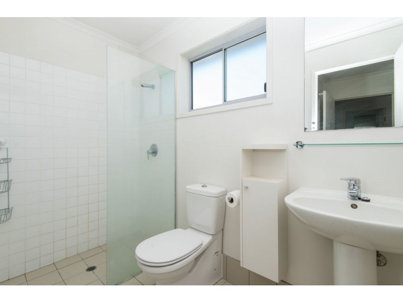 2/87 Sherwood Road, Toowong QLD 4066