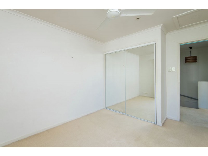 2/87 Sherwood Road, Toowong QLD 4066