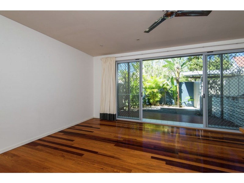 2/87 Sherwood Road, Toowong QLD 4066