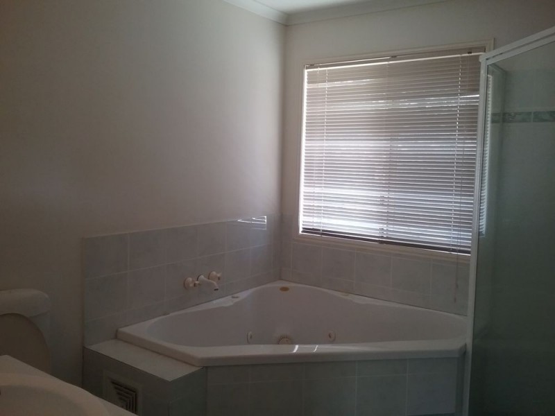 14 Landsborough Place, Forest Lake QLD 4078